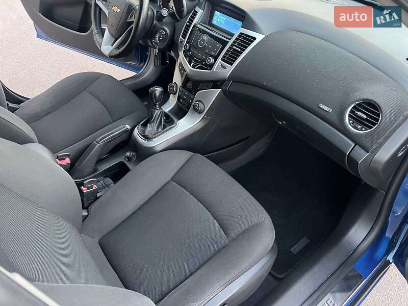 Седан Chevrolet Cruze 2011 в Кам'янському фото 8 Седан Chevrolet Cruze 2011 в Кам'янському