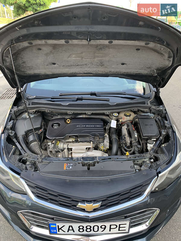 Седан Chevrolet Cruze 2017 в Киеве