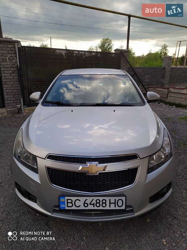 Седан Chevrolet Cruze 2010 в Шептицькому