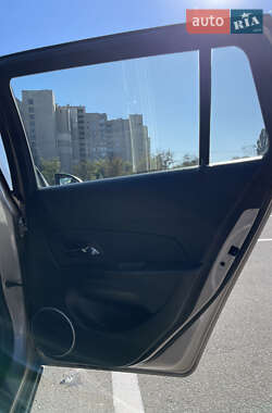 Універсал Chevrolet Cruze 2013 в 