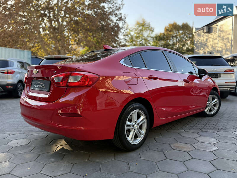 Седан Chevrolet Cruze 2017 в Одесі