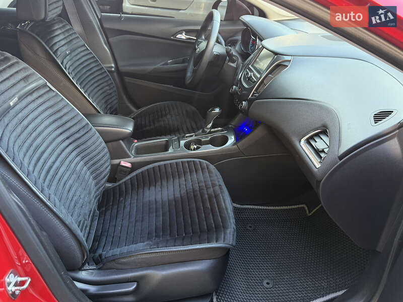 Седан Chevrolet Cruze 2017 в Одесі