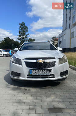 Хетчбек Chevrolet Cruze 2011 в Львові
