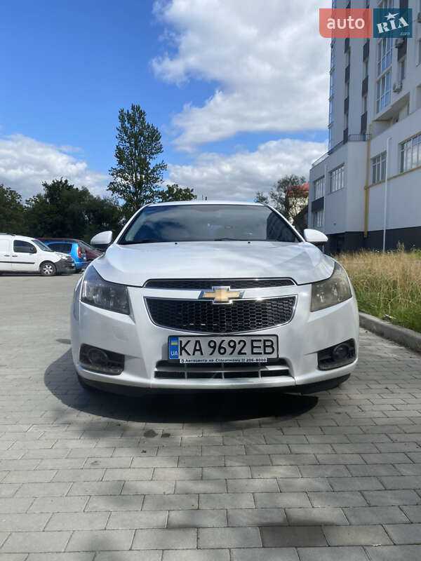 Chevrolet Cruze 2011