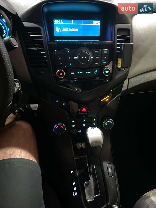 Седан Chevrolet Cruze 2013 в Днепре
