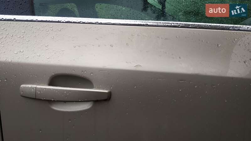 Седан Chevrolet Cruze 2014 в Івано-Франківську