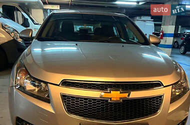Седан Chevrolet Cruze 2012 в Чернігові