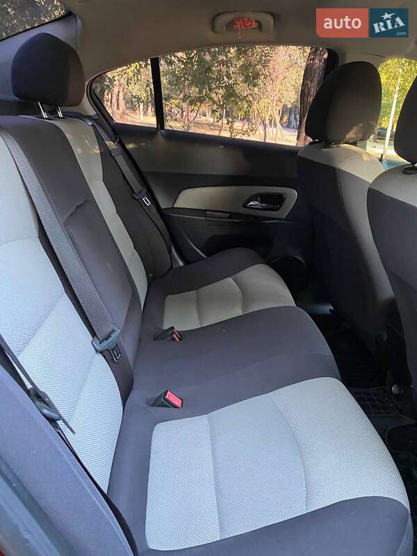 Седан Chevrolet Cruze 2012 в Кривому Розі фото 4 Седан Chevrolet Cruze 2012 в Кривому Розі