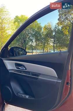 Седан Chevrolet Cruze 2012 в 