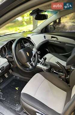 Седан Chevrolet Cruze 2011 в 