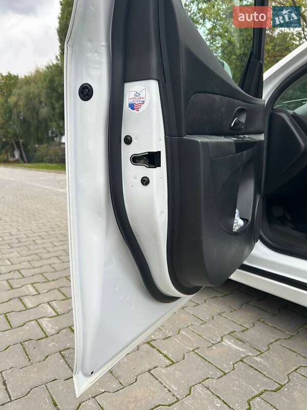 Седан Chevrolet Cruze 2014 в Черноморске фото 13 Седан Chevrolet Cruze 2014 в Черноморске