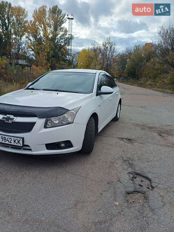 Седан Chevrolet Cruze 2010 в Черкассах фото 4 Седан Chevrolet Cruze 2010 в Черкассах