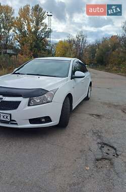 Седан Chevrolet Cruze 2010 в  фото 4 Седан Chevrolet Cruze 2010 в