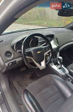 Седан Chevrolet Cruze 2010 в  фото 9 Седан Chevrolet Cruze 2010 в