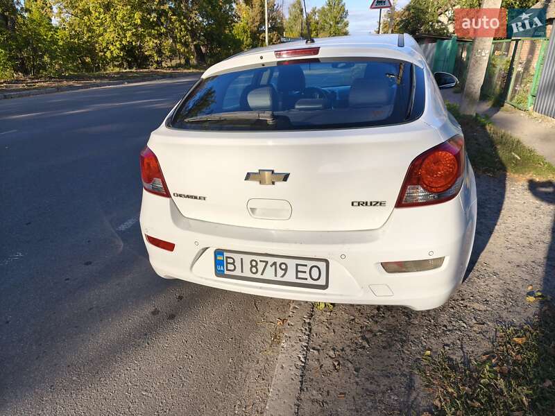 Хэтчбек Chevrolet Cruze 2013 в Полтаве