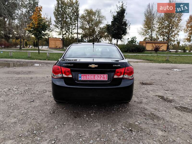 Седан Chevrolet Cruze 2009 в Киеве фото 11 Седан Chevrolet Cruze 2009 в Киеве
