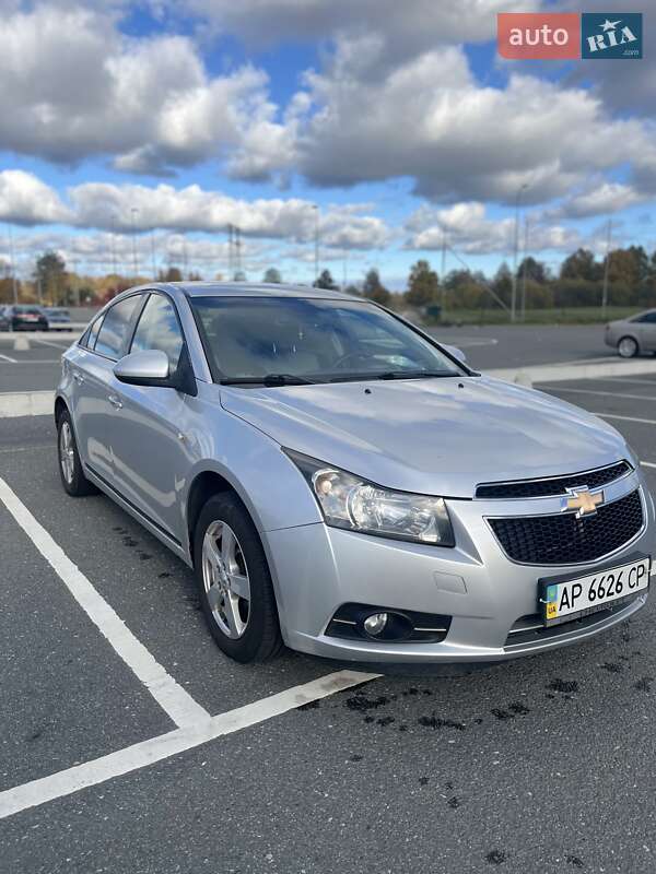 Chevrolet Cruze 2011
