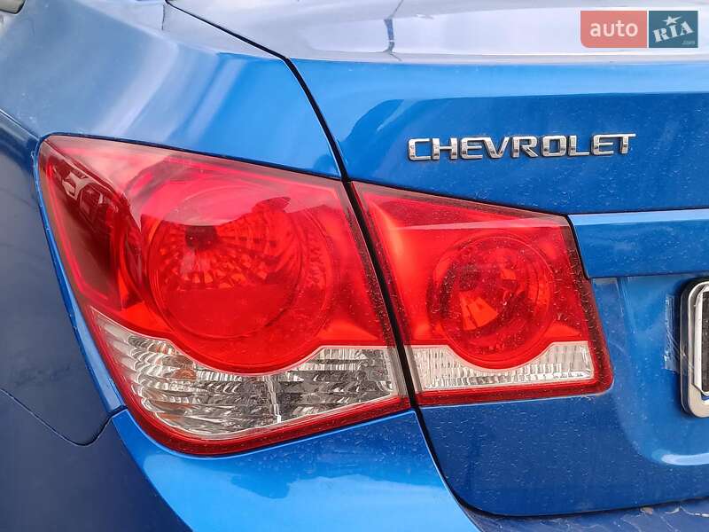 Седан Chevrolet Cruze 2011 в Харкові