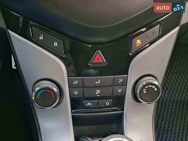 Седан Chevrolet Cruze 2011 в Харкові