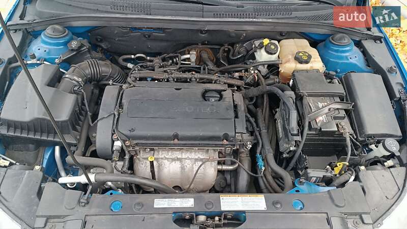 Седан Chevrolet Cruze 2009 в Черкасах