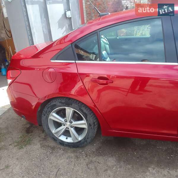 Седан Chevrolet Cruze 2013 в Чернігові