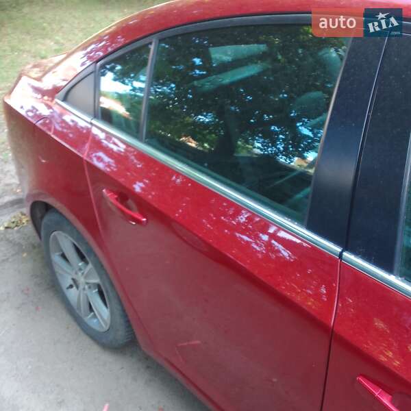 Седан Chevrolet Cruze 2013 в Чернігові