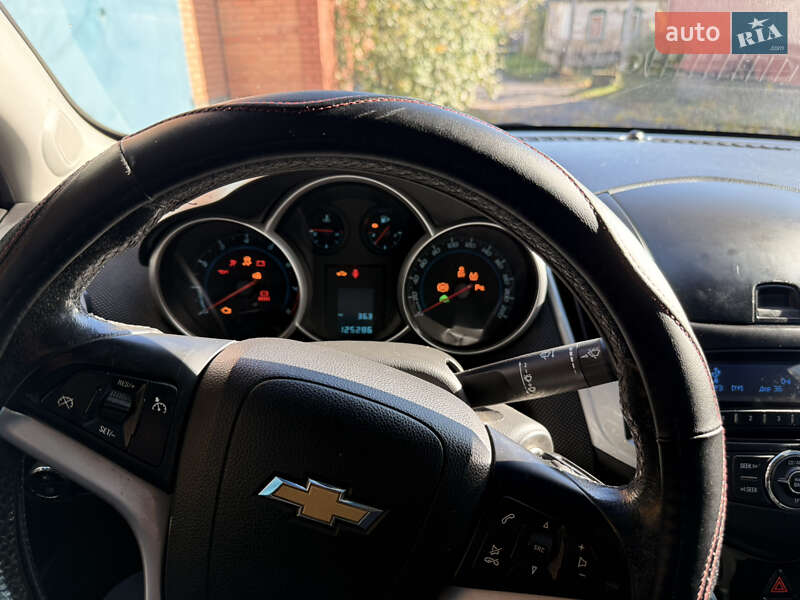 Седан Chevrolet Cruze 2014 в Глухове фото 12 Седан Chevrolet Cruze 2014 в Глухове