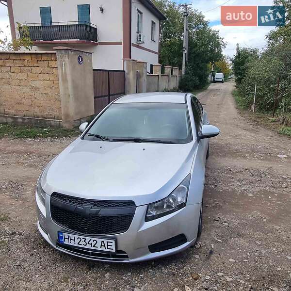 Седан Chevrolet Cruze 2014 в Одессе фото 29 Седан Chevrolet Cruze 2014 в Одессе