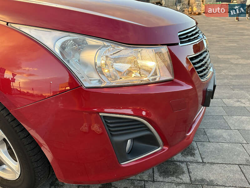 Универсал Chevrolet Cruze 2013 в Луцке фото 50 Универсал Chevrolet Cruze 2013 в Луцке