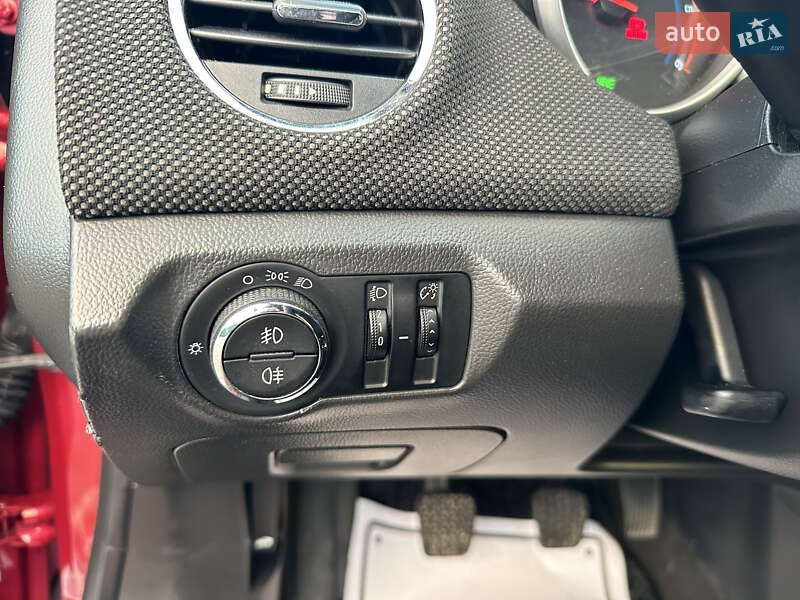Универсал Chevrolet Cruze 2013 в Луцке фото 58 Универсал Chevrolet Cruze 2013 в Луцке