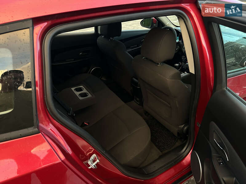 Универсал Chevrolet Cruze 2013 в Луцке фото 79 Универсал Chevrolet Cruze 2013 в Луцке