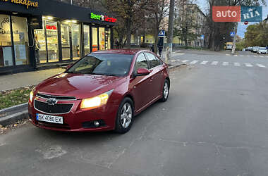 Седан Chevrolet Cruze 2011 в Киеве Седан Chevrolet Cruze 2011 в Киеве