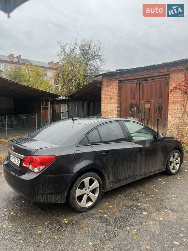 Седан Chevrolet Cruze 2014 в Чернігові