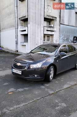 Седан Chevrolet Cruze 2011 в Киеве