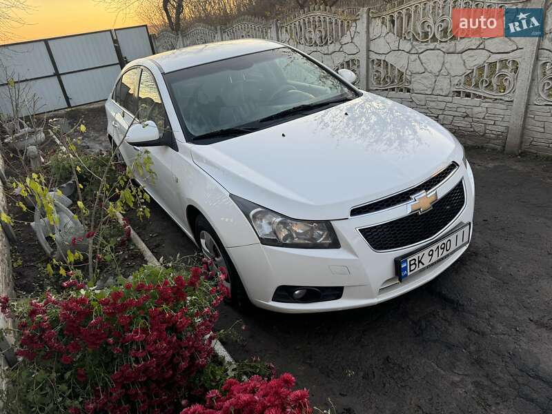 Chevrolet Cruze 2011