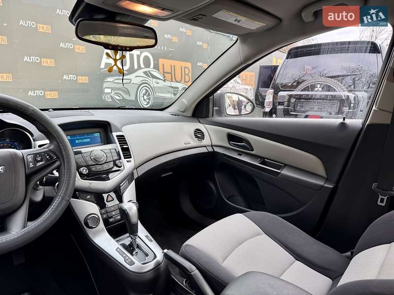 Седан Chevrolet Cruze 2015 в Харькове фото 12 Седан Chevrolet Cruze 2015 в Харькове