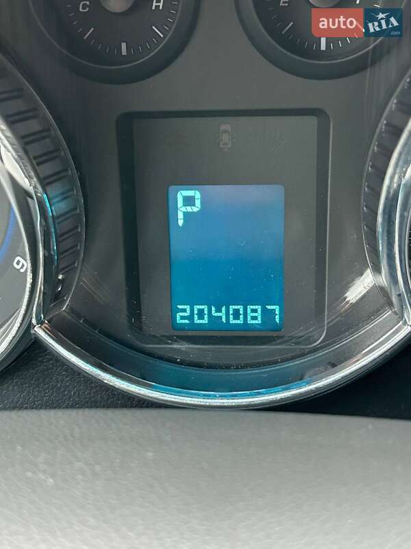 Седан Chevrolet Cruze 2010 в Киеве фото 21 Седан Chevrolet Cruze 2010 в Киеве