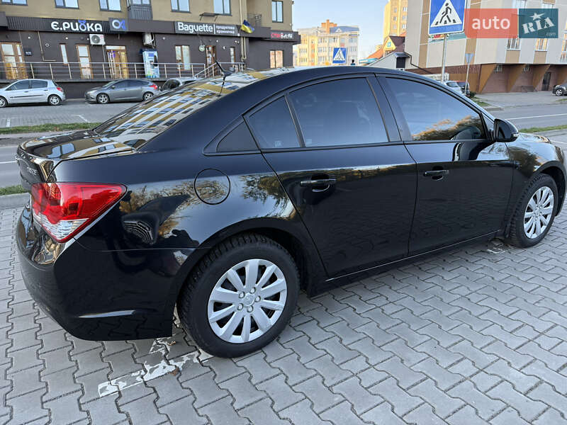 Седан Chevrolet Cruze 2014 в Луцке фото 14 Седан Chevrolet Cruze 2014 в Луцке