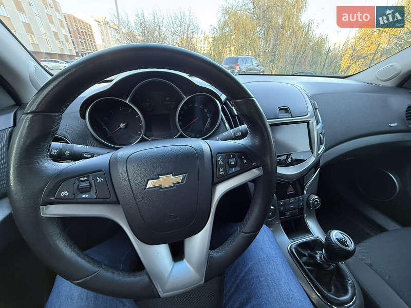 Седан Chevrolet Cruze 2014 в Луцке фото 23 Седан Chevrolet Cruze 2014 в Луцке