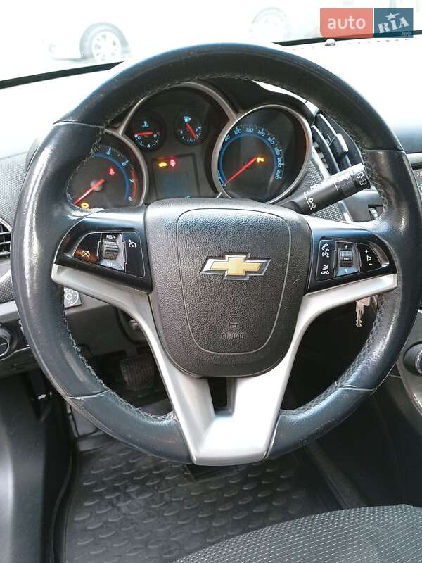 Універсал Chevrolet Cruze 2013 в Києві