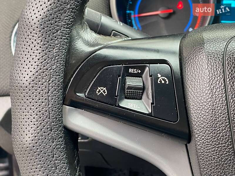 Седан Chevrolet Cruze 2013 в Києві фото 21 Седан Chevrolet Cruze 2013 в Києві