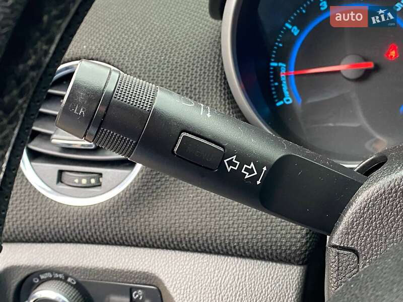 Седан Chevrolet Cruze 2013 в Києві фото 20 Седан Chevrolet Cruze 2013 в Києві