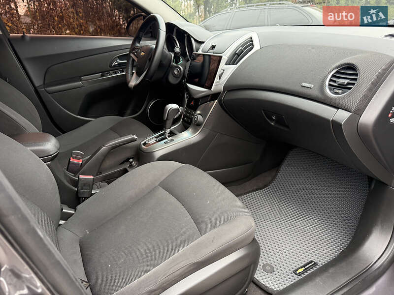 Седан Chevrolet Cruze 2014 в Ніжині фото 22 Седан Chevrolet Cruze 2014 в Ніжині