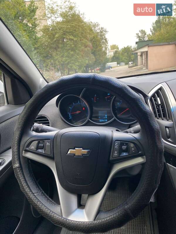 Седан Chevrolet Cruze 2013 в Запорожье