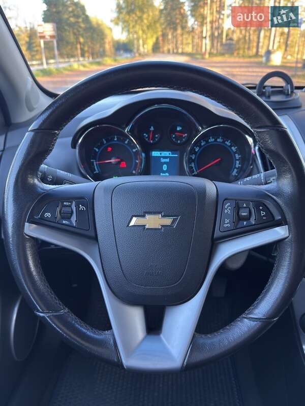 Хэтчбек Chevrolet Cruze 2014 в Виннице фото 2 Хэтчбек Chevrolet Cruze 2014 в Виннице