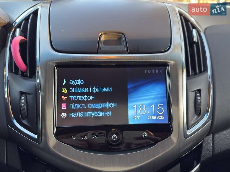 Хэтчбек Chevrolet Cruze 2014 в Виннице фото 12 Хэтчбек Chevrolet Cruze 2014 в Виннице