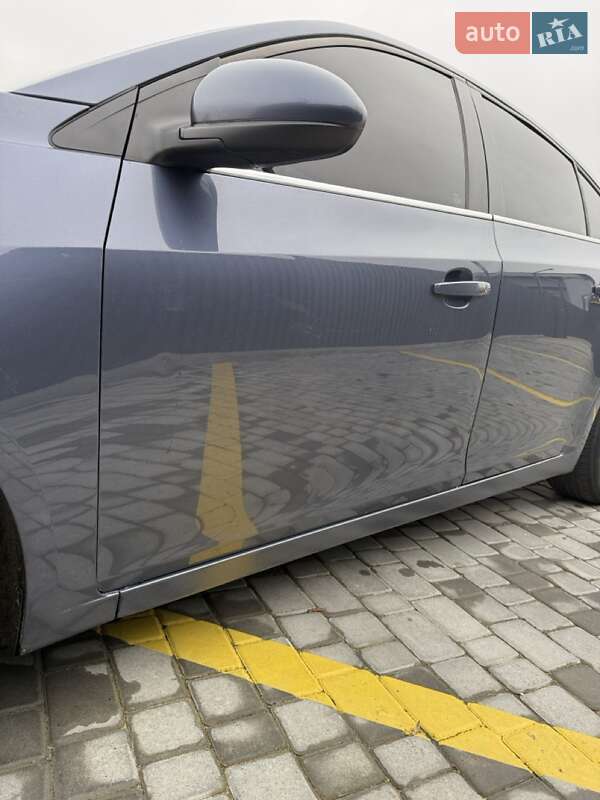 Седан Chevrolet Cruze 2014 в Харькове