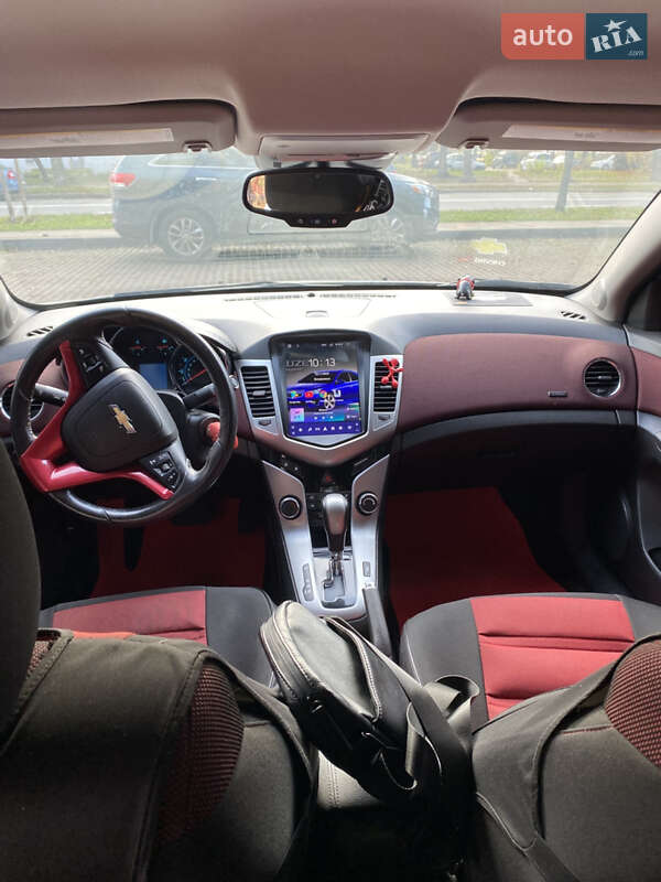 Седан Chevrolet Cruze 2014 в Киеве