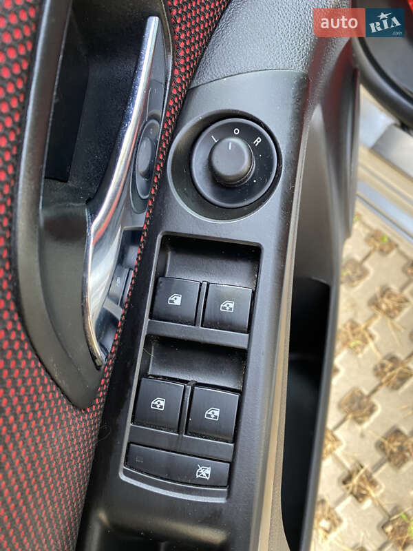 Седан Chevrolet Cruze 2014 в Киеве