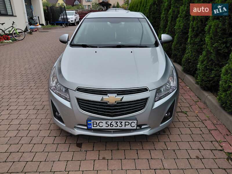 Хэтчбек Chevrolet Cruze 2012 в Львове